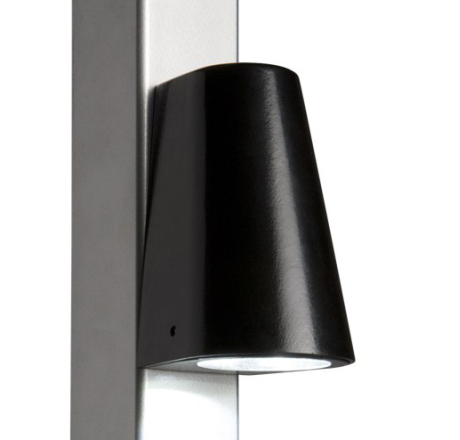 Елегантне LED-освітлення для ваших огорож TRICONE