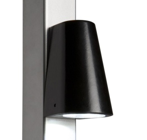 Елегантне LED-освітлення для ваших огорож TRICONE